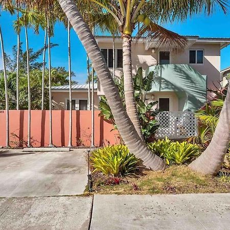 Art Deco Apt W Pool One Mile To Beach Pets Welcome Лейк-Уорт Экстерьер фото